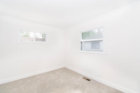 Tiny photo for 1142 Melbourne Drive, New Haven, IN 46774 (MLS # 202618119)
