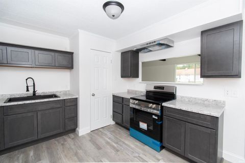 Tiny photo for 1142 Melbourne Drive, New Haven, IN 46774 (MLS # 202618119)