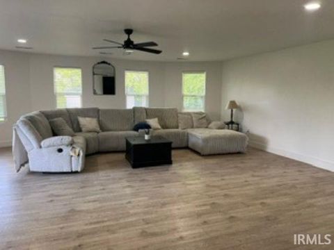 Tiny photo for 3361 Coveyville Road Rd, Bedford, IN 47421 (MLS # 202618512)