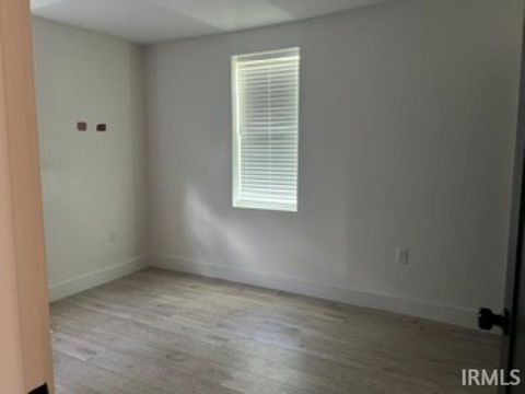 Tiny photo for 3361 Coveyville Road Rd, Bedford, IN 47421 (MLS # 202618512)