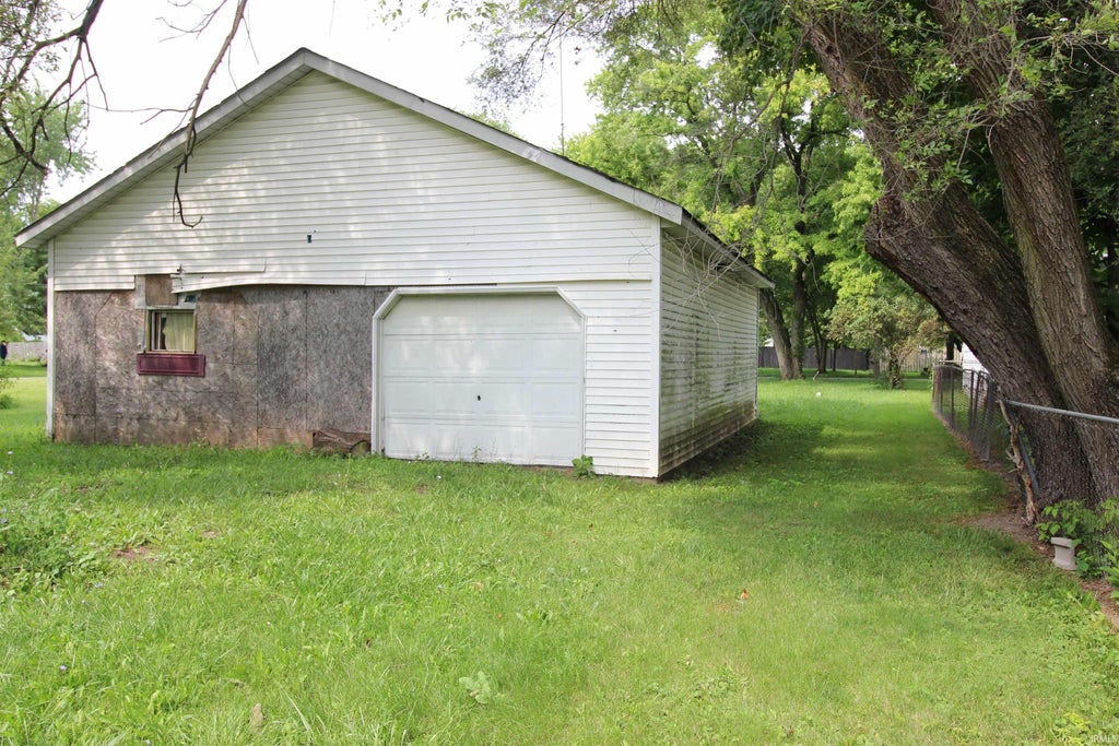 Photo of 402 N 30Th Street #33, New Castle, IN 47362 (MLS # 202640968)