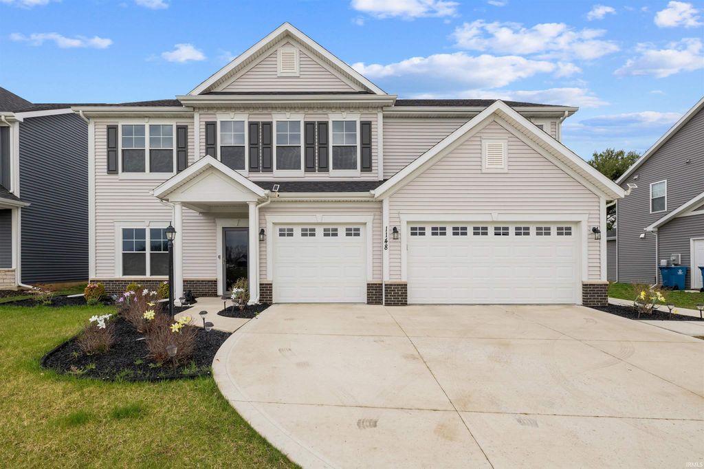 Photo of 1148 Mosaic Street, Huntertown, IN 46748 (MLS # 202611685)