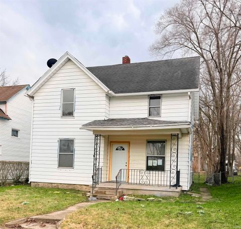 Photo of 316 E Dayton Street, South Bend, IN 46613 (MLS # 202608533)