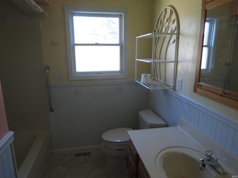 Tiny photo for 253 N Walnut Street, Peru, IN 46970 (MLS # 202641557)