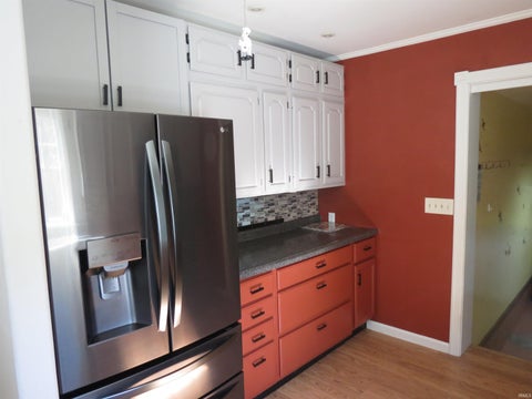 Tiny photo for 253 N Walnut Street, Peru, IN 46970 (MLS # 202641557)