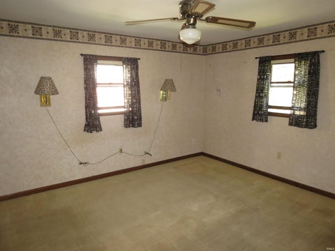 Tiny photo for 253 N Walnut Street, Peru, IN 46970 (MLS # 202641557)