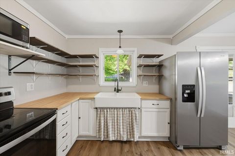 Tiny photo for 505 S Lombard Drive, Muncie, IN 47304 (MLS # 202618614)