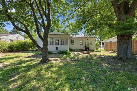 Tiny photo for 505 S Lombard Drive, Muncie, IN 47304 (MLS # 202618614)