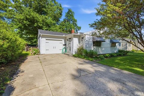 Tiny photo for 505 S Lombard Drive, Muncie, IN 47304 (MLS # 202618614)