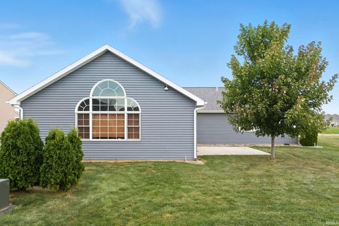 Tiny photo for 10302 Greenwood lakes Drive, New Haven, IN 46774 (MLS # 202536685)