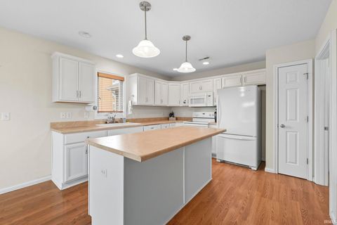 Tiny photo for 10302 Greenwood lakes Drive, New Haven, IN 46774 (MLS # 202536685)