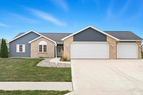 Tiny photo for 10302 Greenwood lakes Drive, New Haven, IN 46774 (MLS # 202536685)