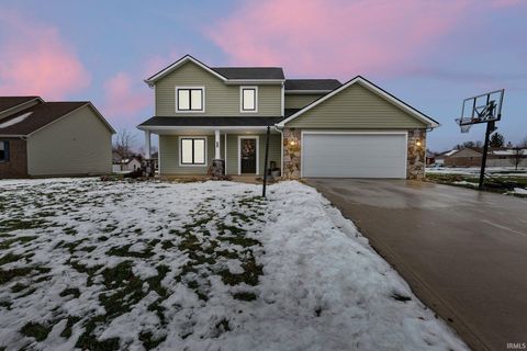 Photo of 317 W Deer Trail, South Whitley, IN 46787 (MLS # 202548723)