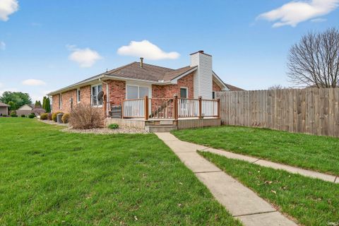 Tiny photo for 805 Lakeside Drive, Kokomo, IN 46902 (MLS # 202610168)