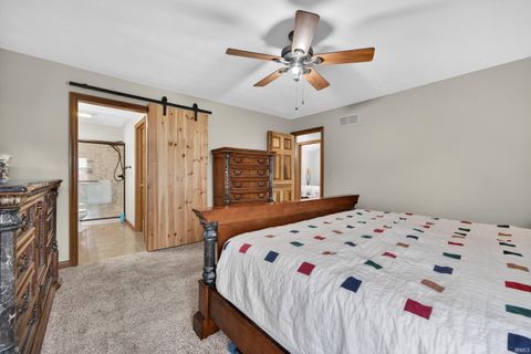 Tiny photo for 805 Lakeside Drive, Kokomo, IN 46902 (MLS # 202610168)