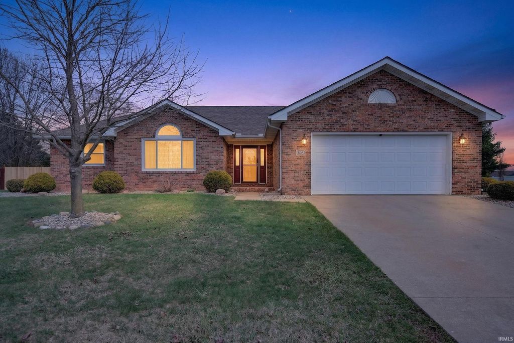 Photo of 805 Lakeside Drive, Kokomo, IN 46902 (MLS # 202610168)