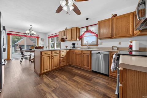 Tiny photo for 805 Lakeside Drive, Kokomo, IN 46902 (MLS # 202610168)