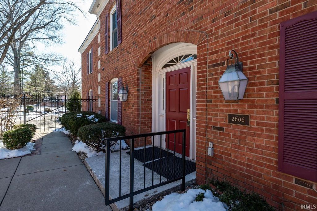 Photo of 2606 E 2nd Street #E, Bloomington, IN 47401 (MLS # 202610640)