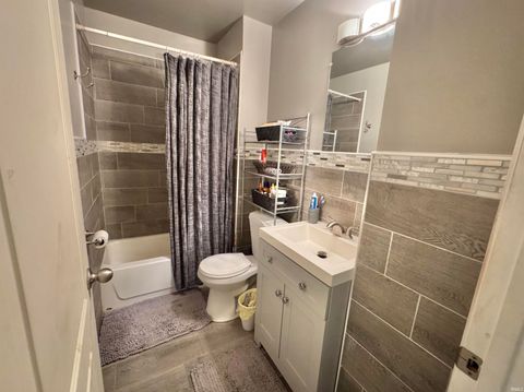 Tiny photo for 314 14Th Street, Logansport, IN 46947 (MLS # 202533133)