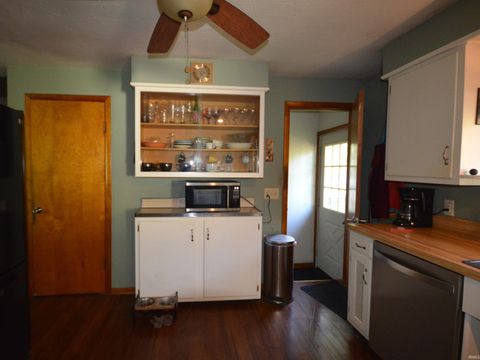 Tiny photo for 118 Clark Street, Walkerton, IN 46574 (MLS # 202618394)
