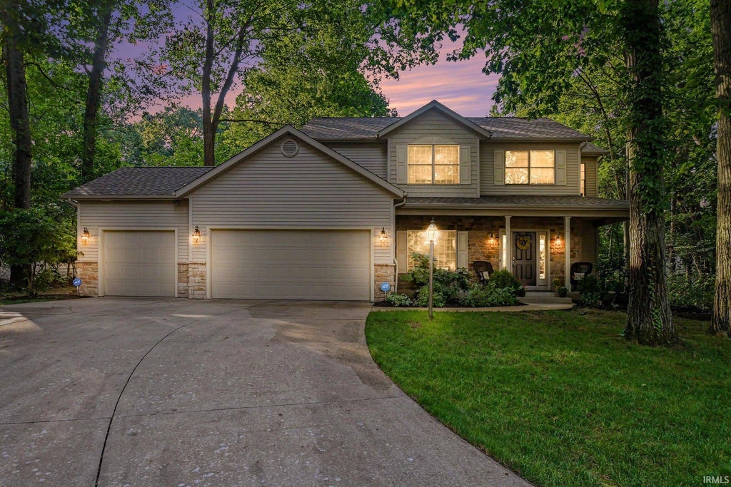 Photo of 22152 White Spruce Court, South Bend, IN 46628 (MLS # 202635777)