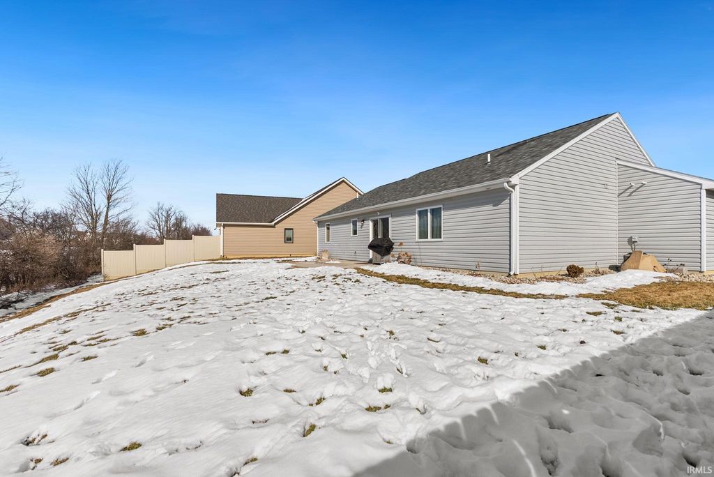 Photo of 13658 Silk Tree Trail, Fort Wayne, IN 46814 (MLS # 202607973)
