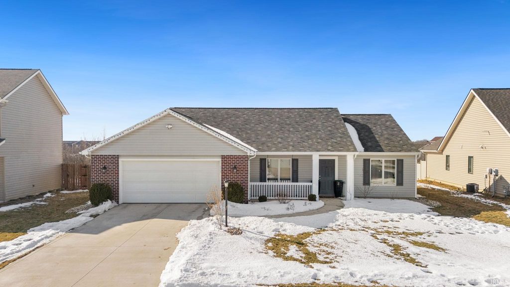 Photo of 13658 Silk Tree Trail, Fort Wayne, IN 46814 (MLS # 202607973)