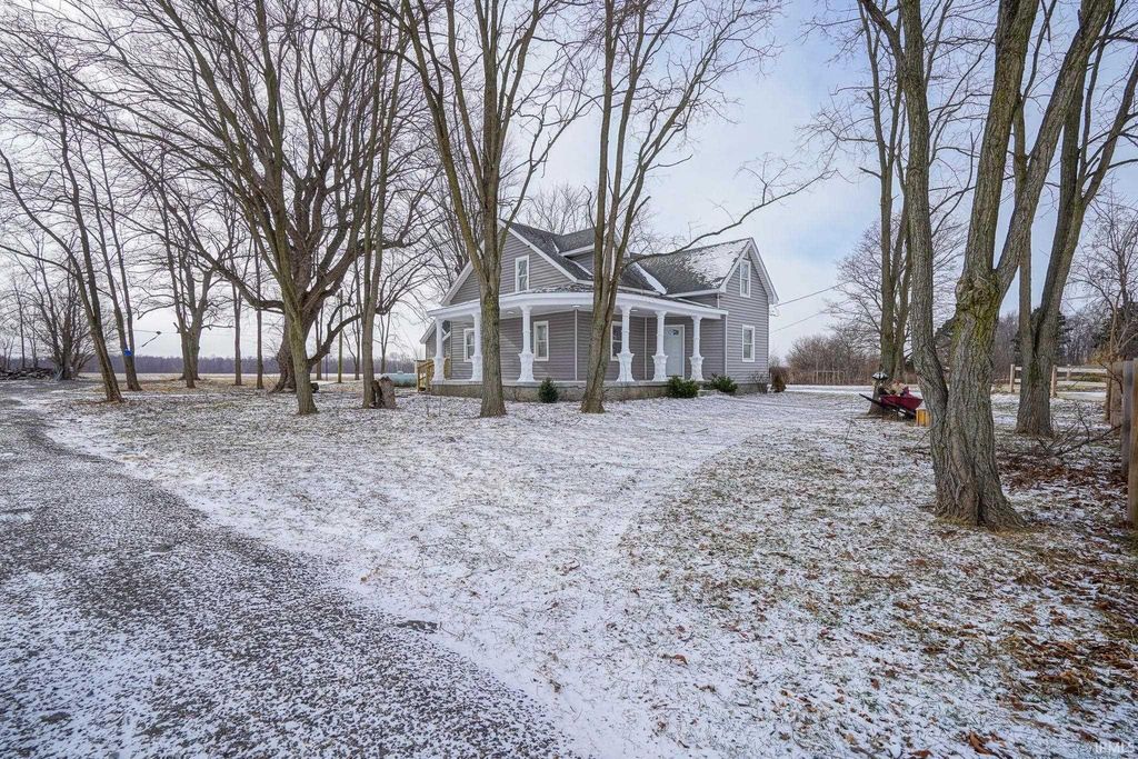 Photo of 4787 W State Road 38, Frankfort, IN 46041 (MLS # 202602133)