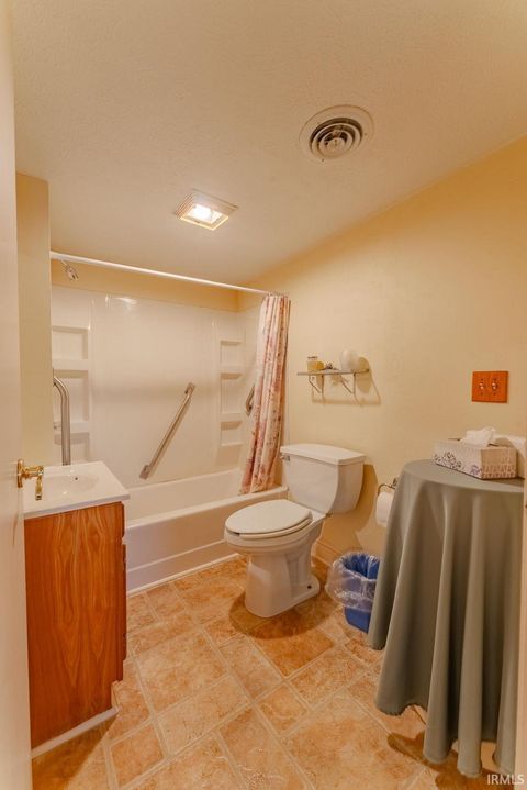Tiny photo for 508 N Broadway Street, Peru, IN 46970 (MLS # 202542859)