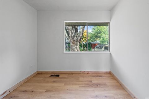 Tiny photo for 40 Teton Court, Lafayette, IN 47905 (MLS # 202542847)