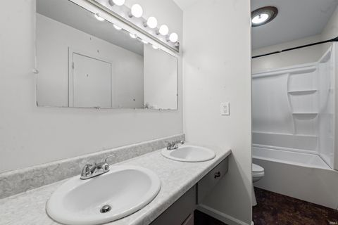 Tiny photo for 40 Teton Court, Lafayette, IN 47905 (MLS # 202542847)