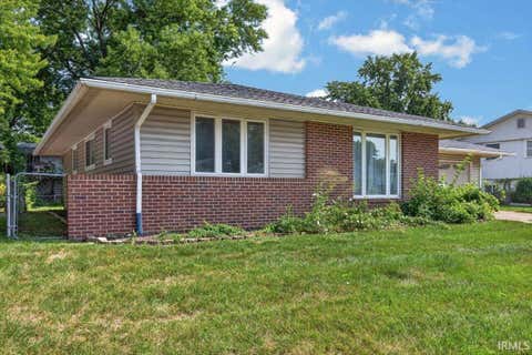 Tiny photo for 2012 Arapahoe Drive, Lafayette, IN 47909 (MLS # 202631437)