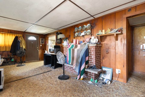 Tiny photo for 300 N Bray Street, New Carlisle, IN 46552 (MLS # 202643388)