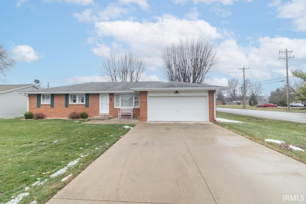Photo of 2601 Maple Drive, New Castle, IN 47362 (MLS # 202549483)