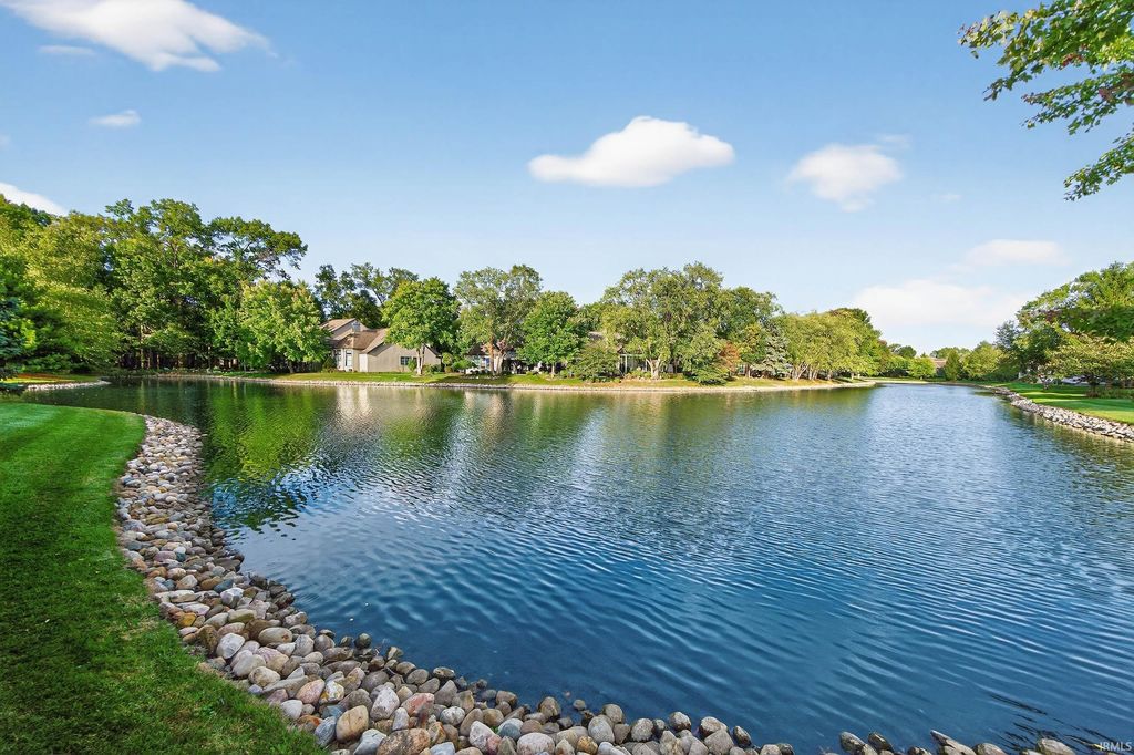 Photo of 1432 S Lake George Drive, Mishawaka, IN 46545 (MLS # 202611122)