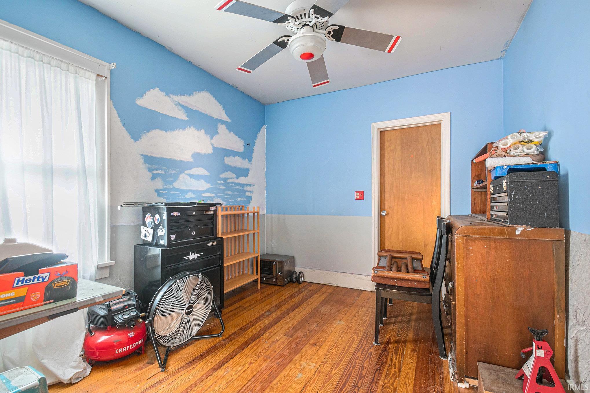 South Bend, Indiana 46617, United States, 2 Bedrooms Bedrooms, ,1 BathroomBathrooms,Residential,Pending,28558