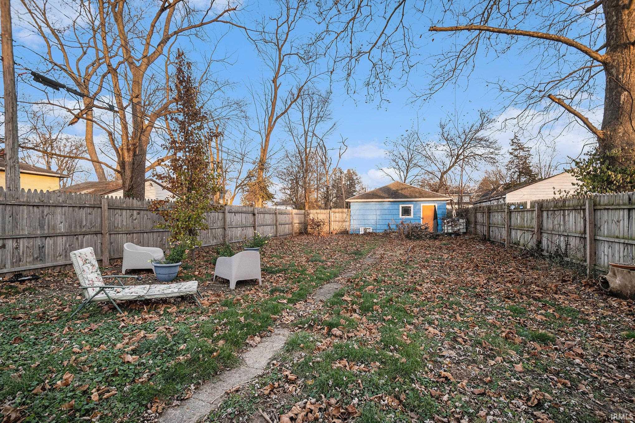 South Bend, Indiana 46617, United States, 2 Bedrooms Bedrooms, ,1 BathroomBathrooms,Residential,Pending,28558