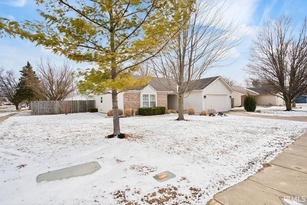 Photo of 1312 TEDLEE Drive, Kokomo, IN 46901 (MLS # 202606784)