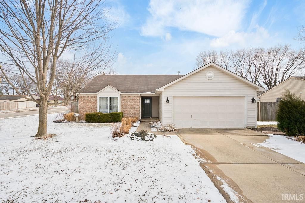 Photo of 1312 TEDLEE Drive, Kokomo, IN 46901 (MLS # 202606784)