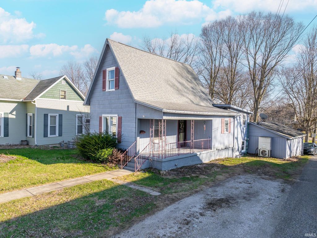 Photo of 447 Stitt Street St, Wabash, IN 46992 (MLS # 202608792)