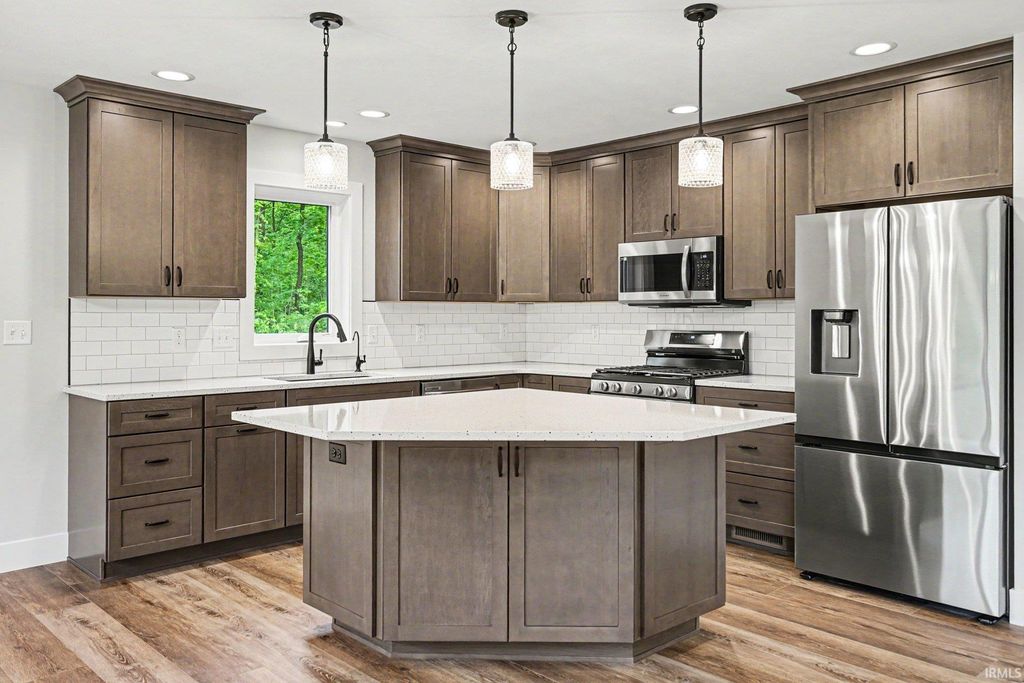 Photo of 3550 Bridgetown Road, Bristol, IN 46507 (MLS # 202619970)