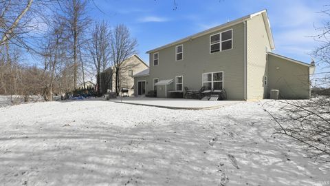 Tiny photo for 5932 Hemingway Run, Fort Wayne, IN 46814 (MLS # 202601665)