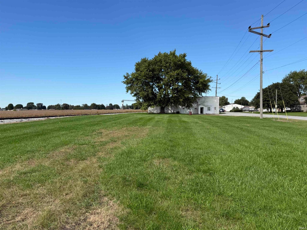 Photo of 1450 W 550 S, Francesville, IN 47946 (MLS # 202642021)