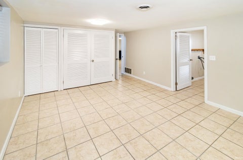 Tiny photo for 713 W Buena Vista Road, Evansville, IN 47710 (MLS # 202642744)