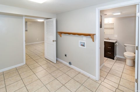 Tiny photo for 713 W Buena Vista Road, Evansville, IN 47710 (MLS # 202642744)