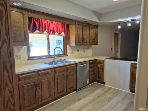 Tiny photo for 8866 W Delphi Pike Highway, Converse, IN 46919 (MLS # 202631693)