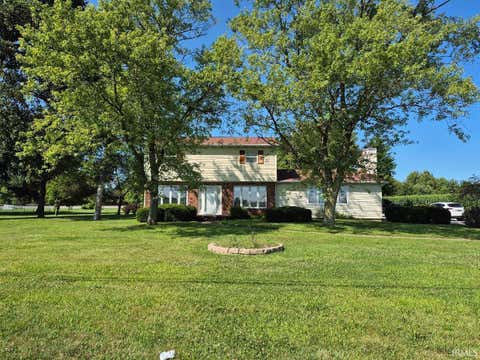 Photo of 8866 W Delphi Pike Highway, Converse, IN 46919 (MLS # 202631693)