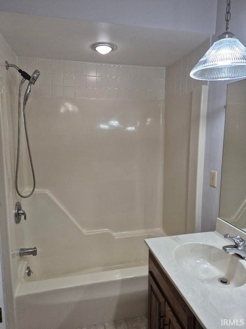 Tiny photo for 8866 W Delphi Pike Highway, Converse, IN 46919 (MLS # 202631693)