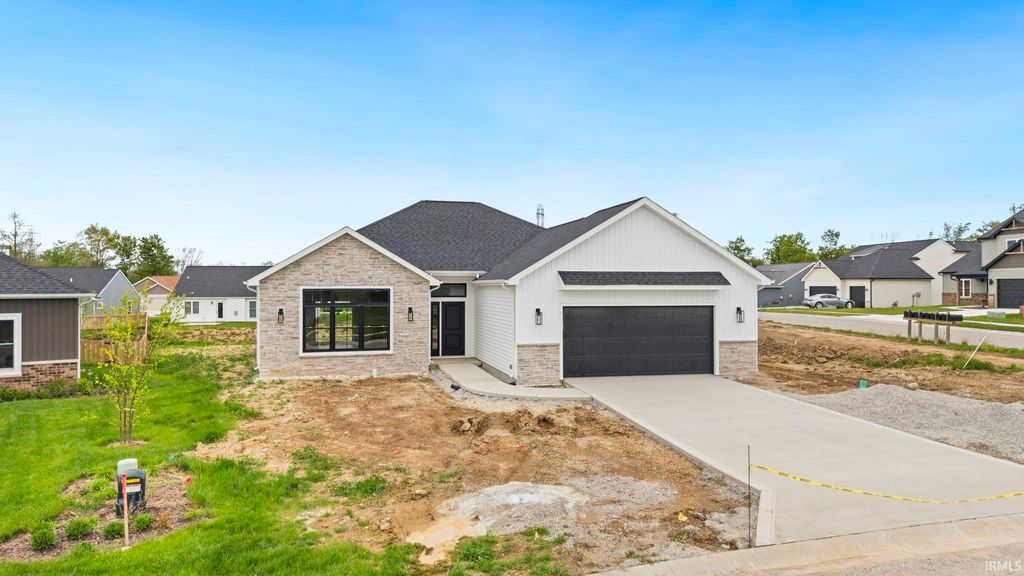 Photo of 5161 Cork Tree Cove, Fort Wayne, IN 46825 (MLS # 202618262)