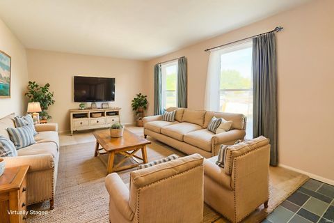 Tiny photo for 1914 Versailles Drive, Kokomo, IN 46902 (MLS # 202540183)